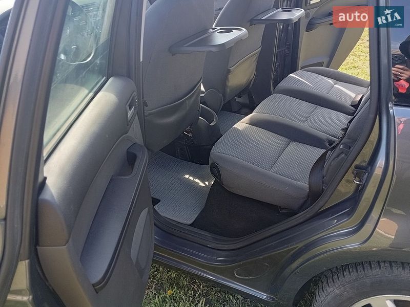 Мінівен Ford C-Max 2005 в Теребовлі