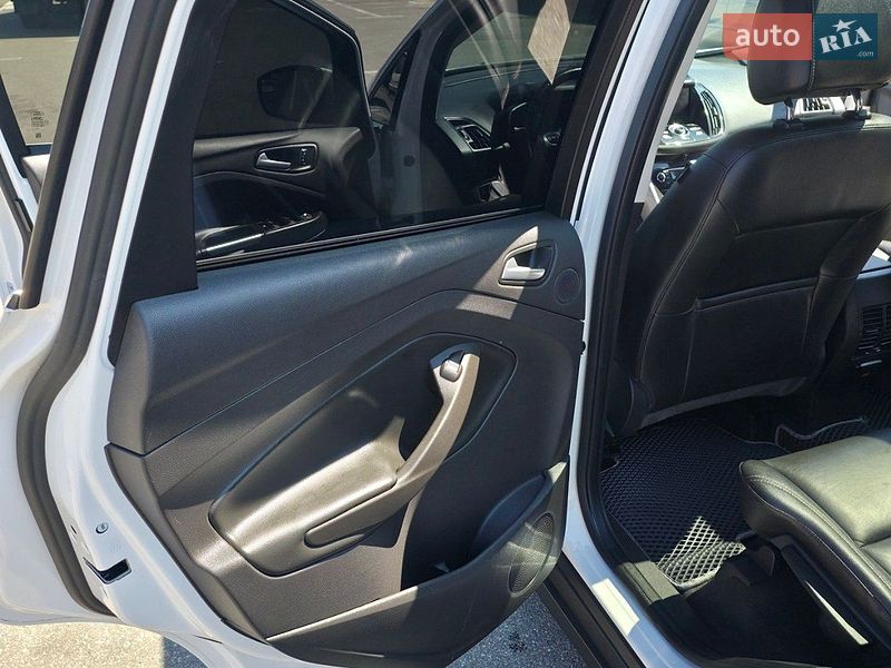 Минивэн Ford C-Max 2015 в Броварах