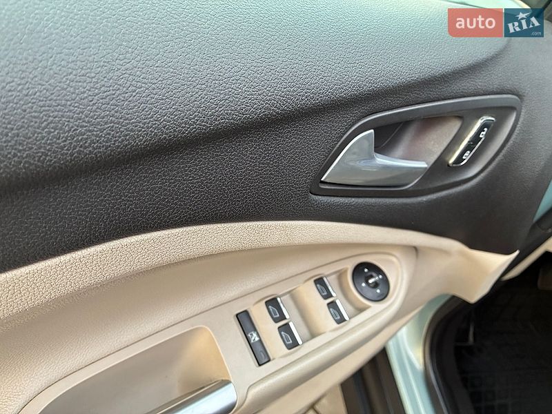 Минивэн Ford C-Max 2012 в Калуше