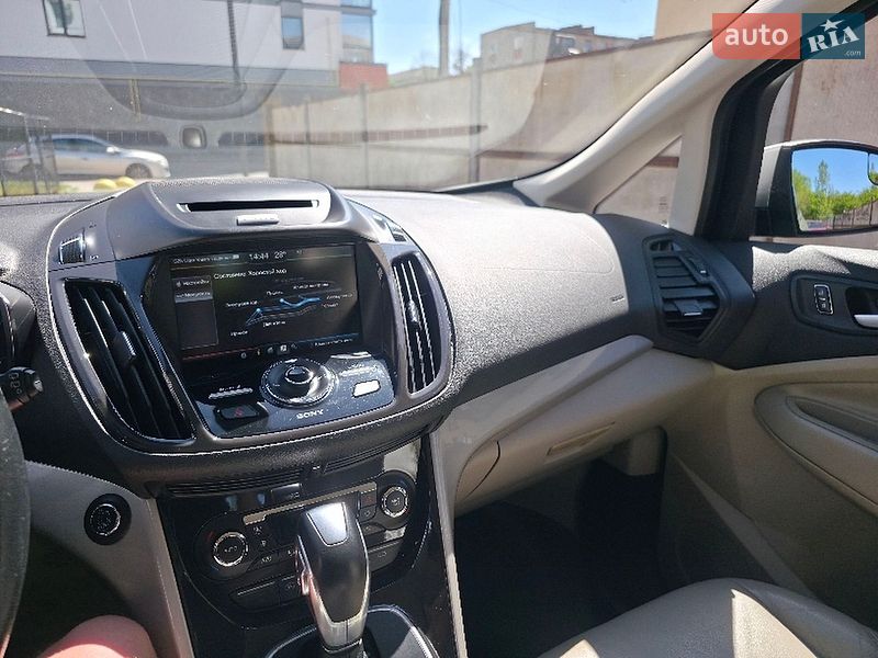 Мінівен Ford C-Max 2015 в Луцьку