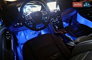 Мінівен Ford C-Max 2015 в Луцьку