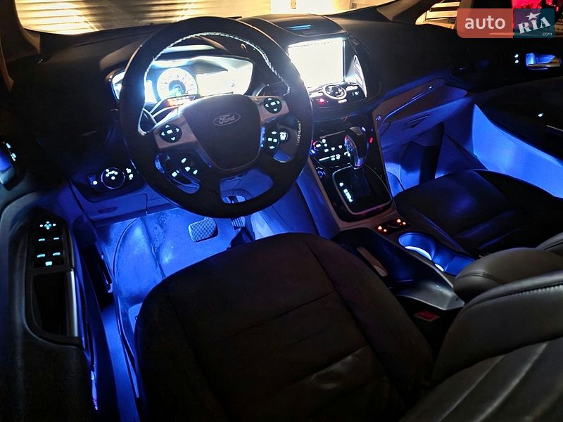 Мінівен Ford C-Max 2015 в Луцьку