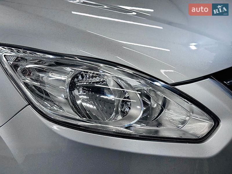 Минивэн Ford C-Max 2014 в Стрые