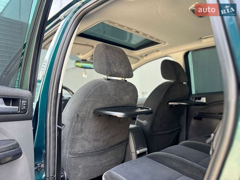 Минивэн Ford C-Max 2006 в Киеве
