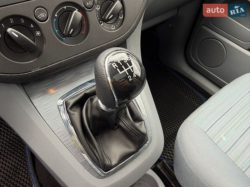 Мінівен Ford C-Max 2008 в Стрию