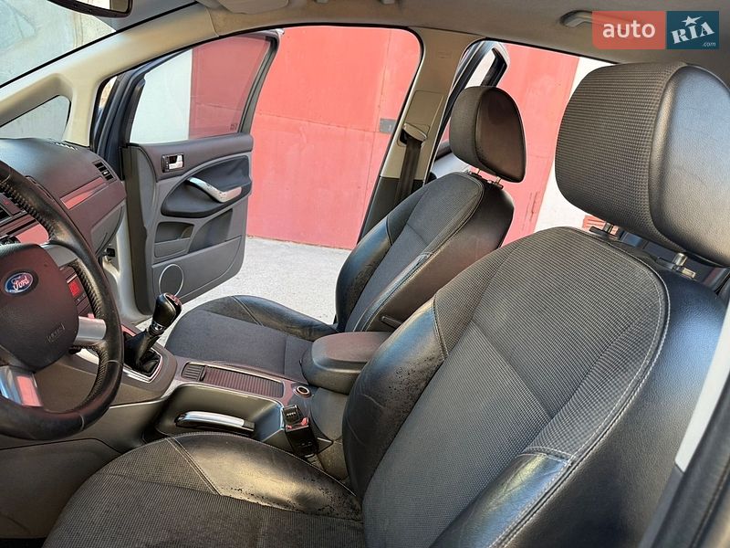 Минивэн Ford C-Max 2008 в Стрые