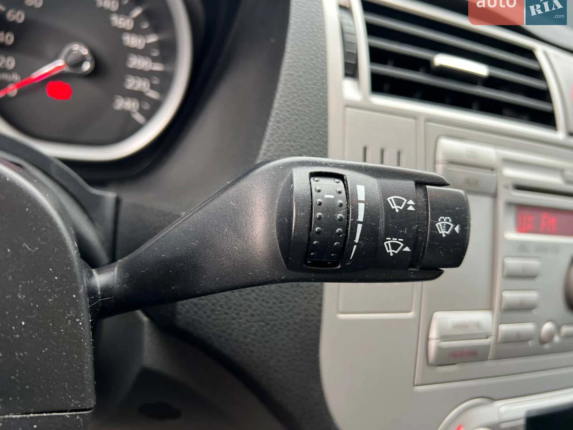 2010 Ford C-MAX - мініатюра 27