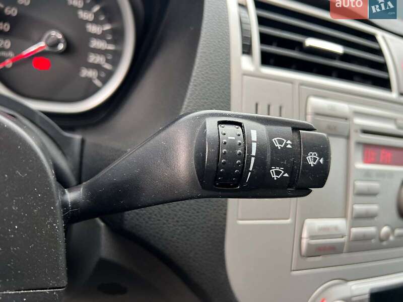 Минивэн Ford C-Max 2010 в Львове