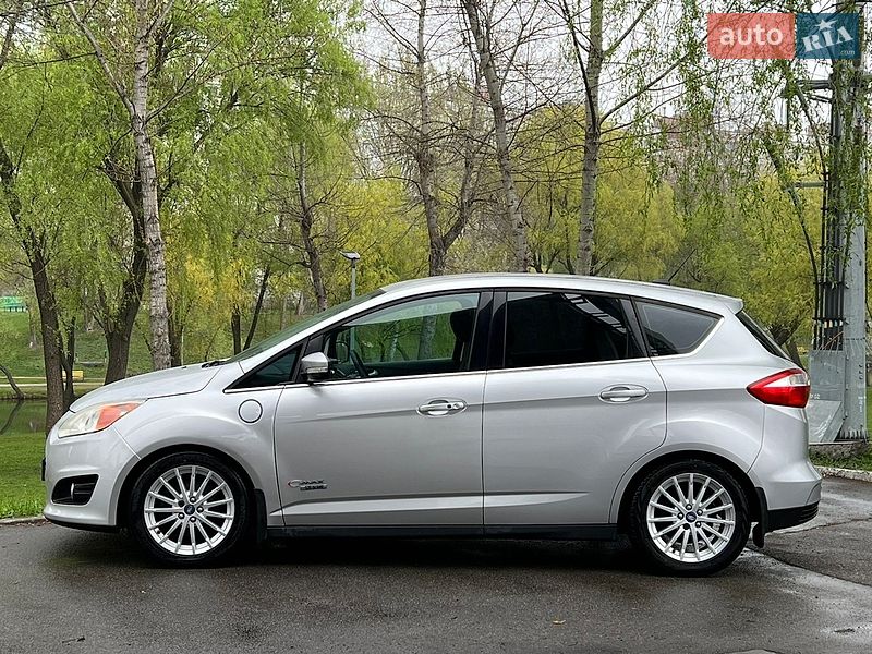 Минивэн Ford C-Max 2013 в Киеве