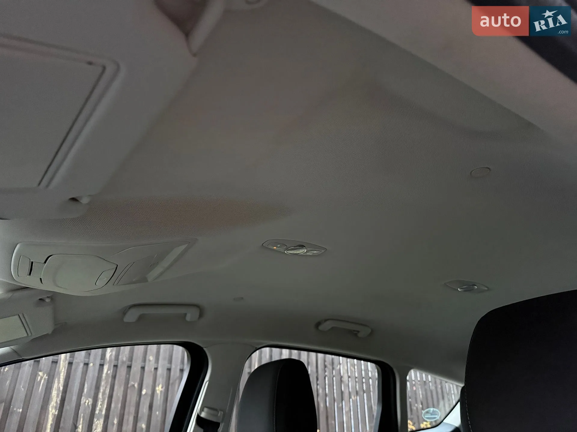 2017 Ford C-MAX - мініатюра 24
