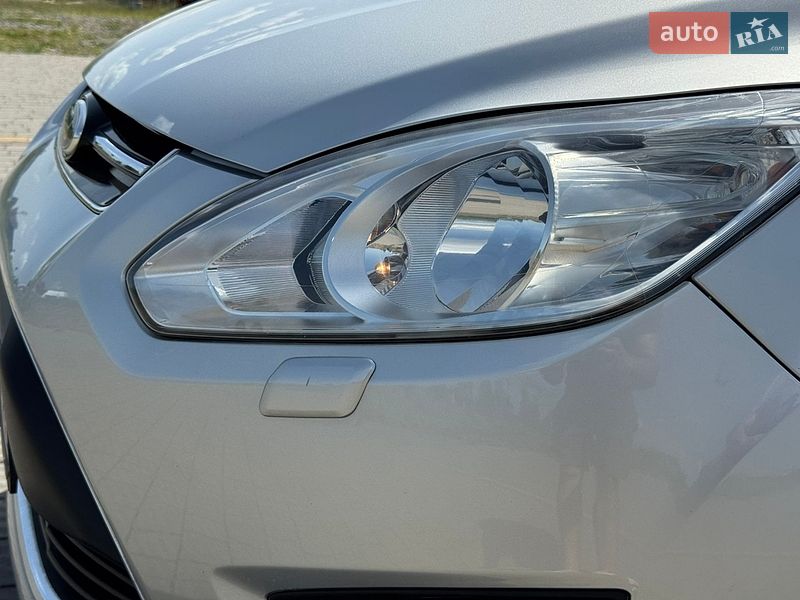 Мінівен Ford C-Max 2011 в Стрию