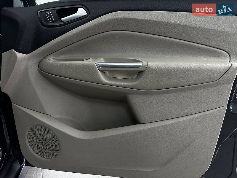 Минивэн Ford C-Max 2015 в Киеве