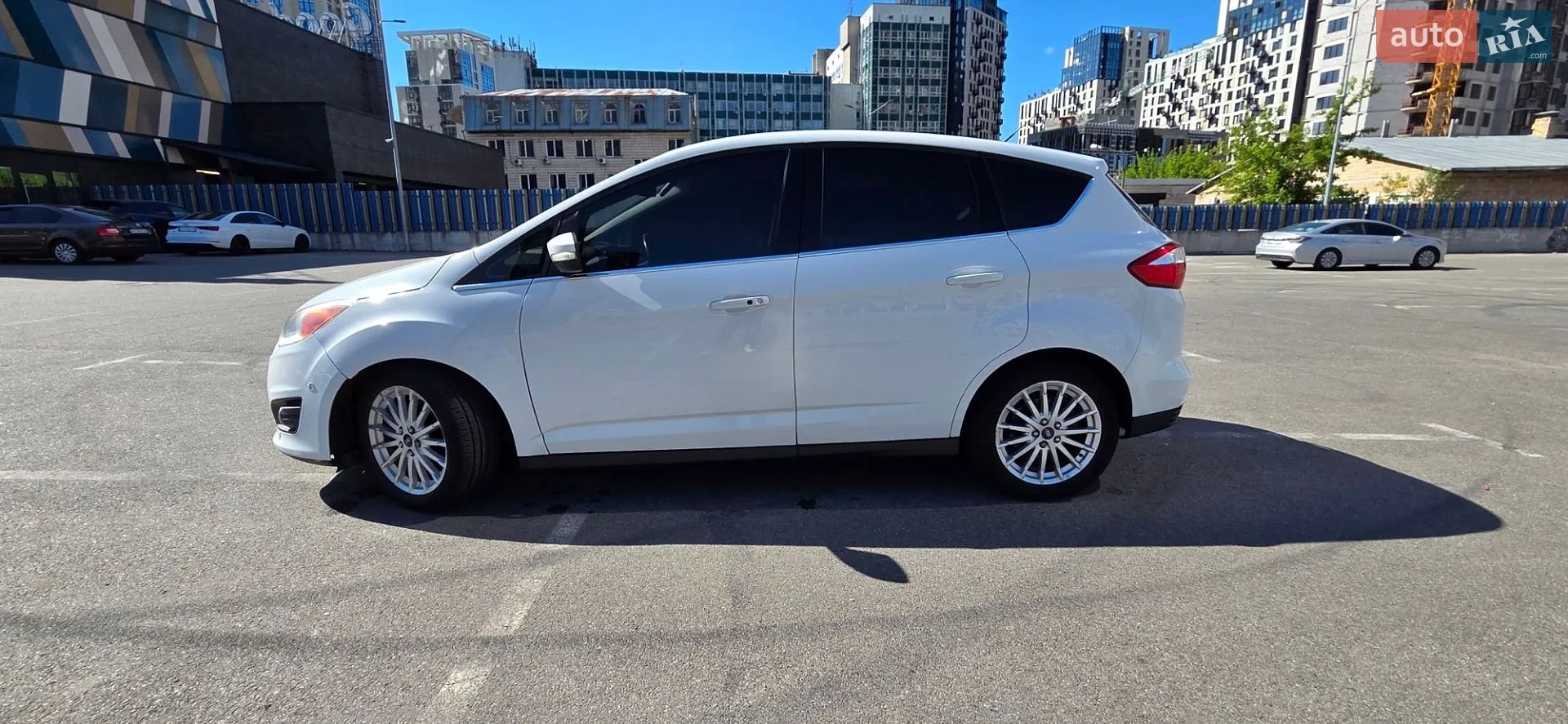 2013 Ford C-MAX - мініатюра 13