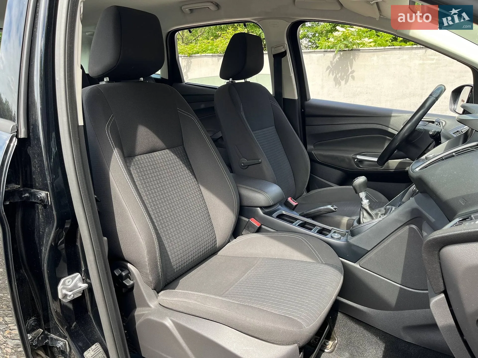 2016 Ford C-MAX - мініатюра 16