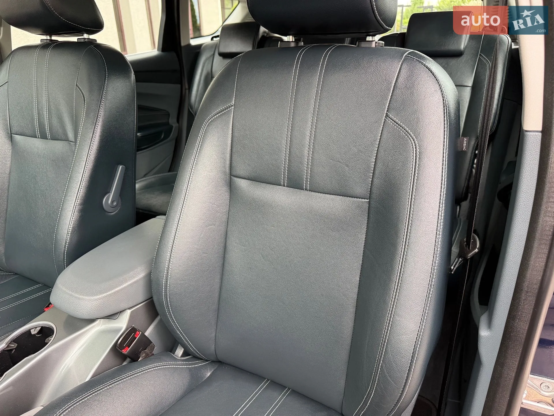 2013 Ford C-MAX - мініатюра 65