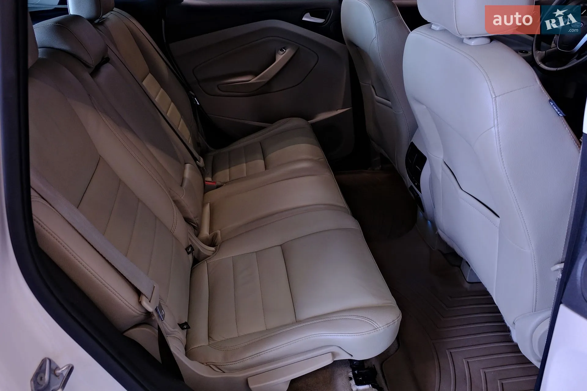 2014 Ford C-MAX - мініатюра 33