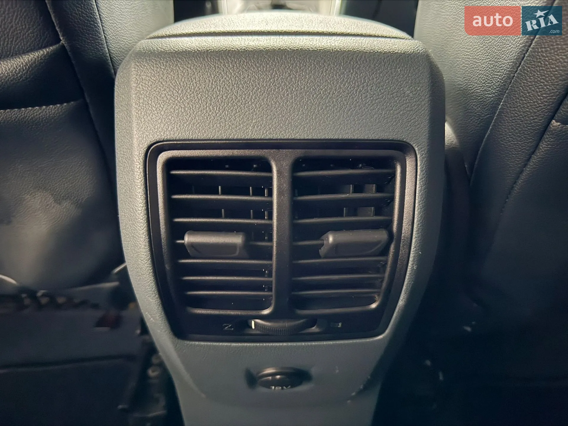 2013 Ford C-MAX - мініатюра 55