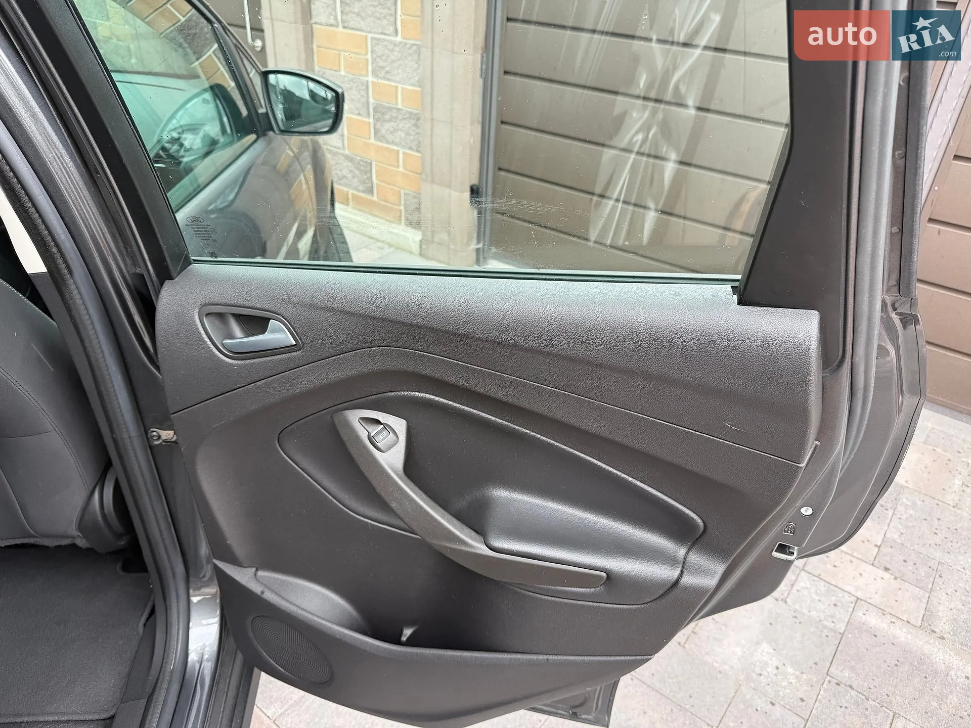 2017 Ford C-MAX - мініатюра 35
