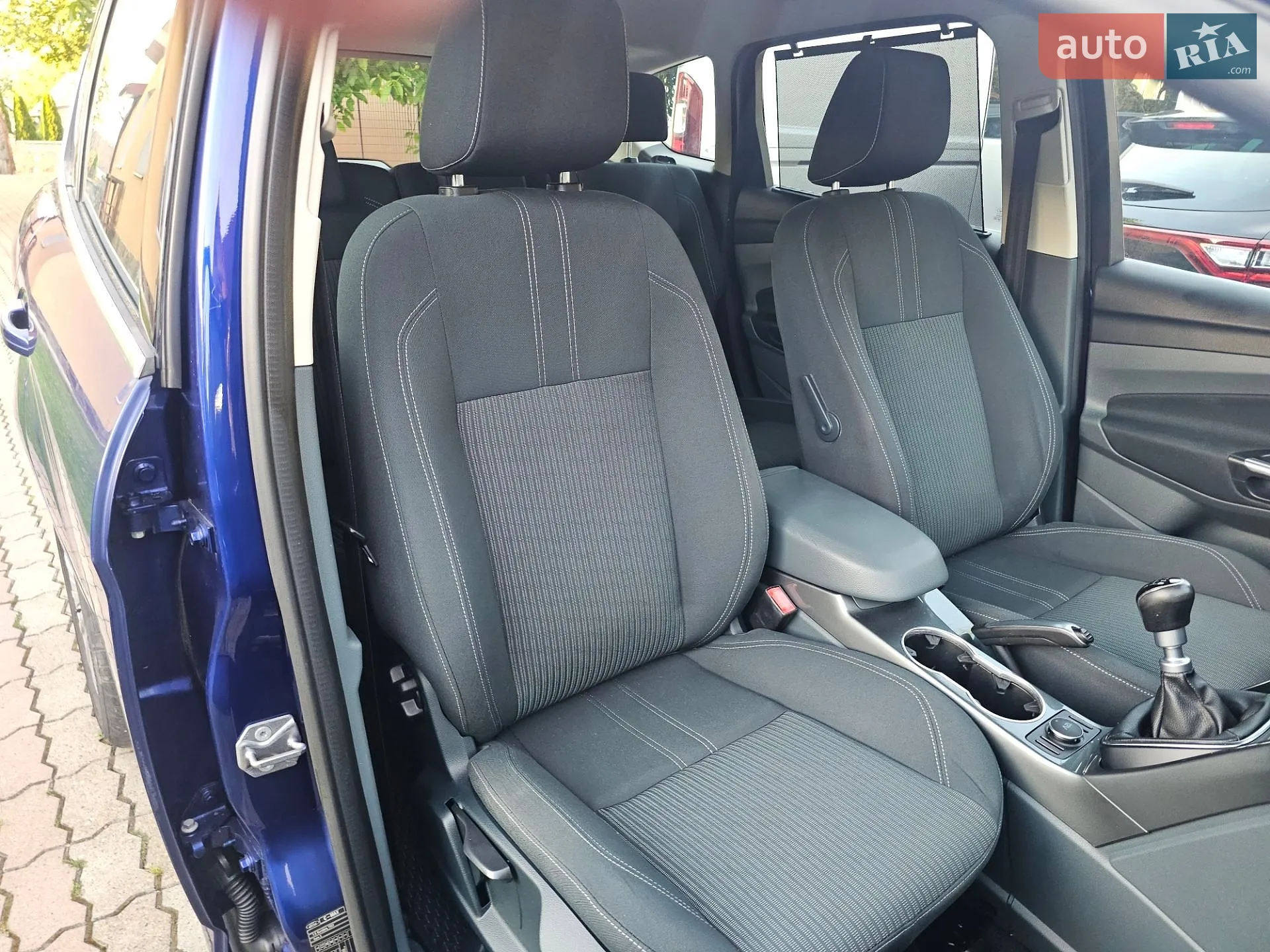 2015 Ford C-MAX - мініатюра 32