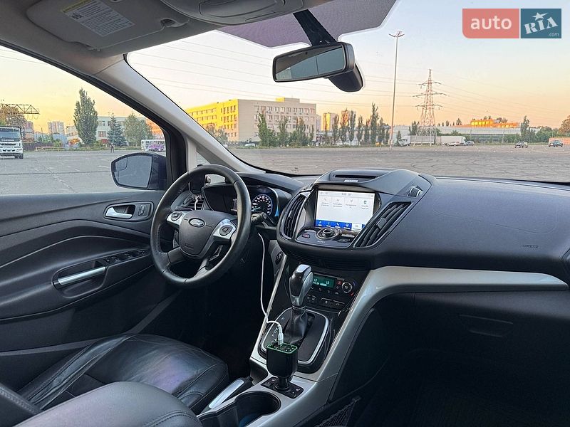Минивэн Ford C-Max 2016 в Киеве фото 19 Минивэн Ford C-Max 2016 в Киеве