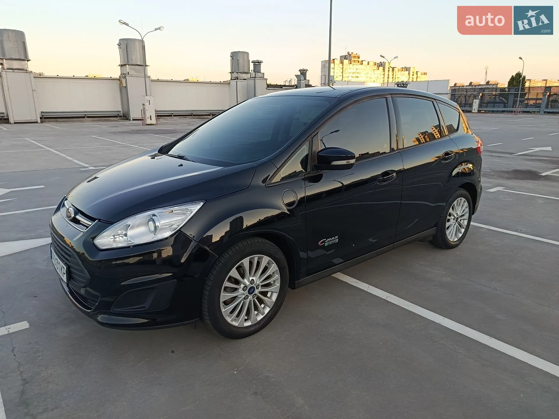 Ford C-Max 2017 VIN 1FADP5EU7HL102353 фото оголошення 3 з 5