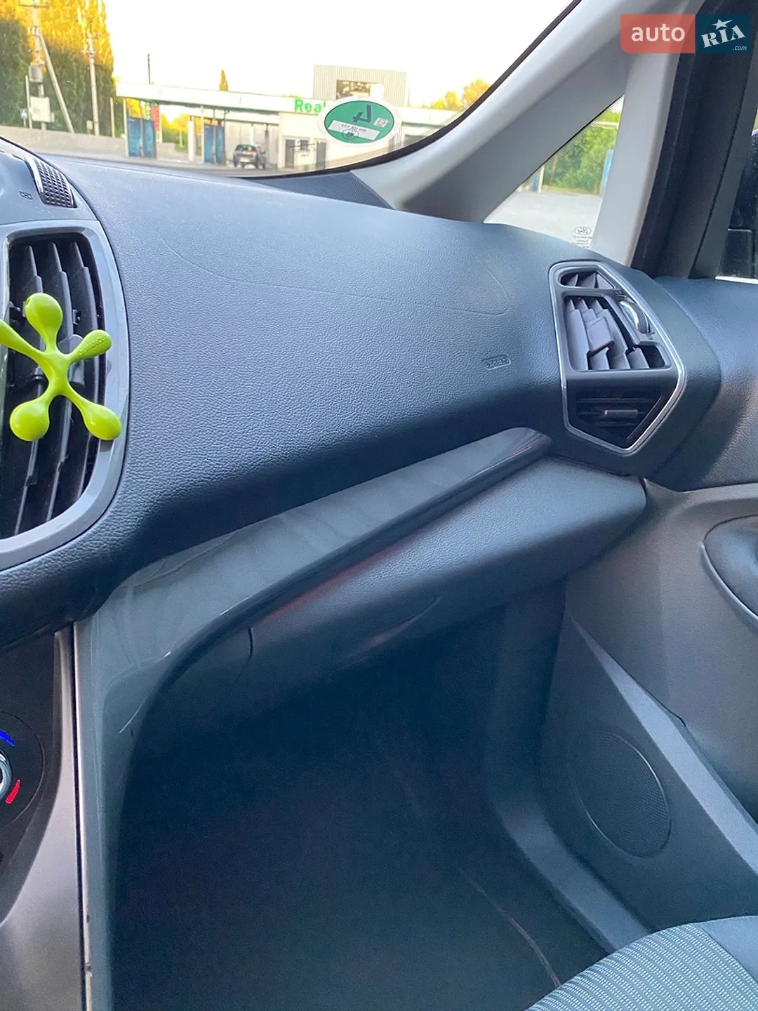 2012 Ford C-MAX - мініатюра 42