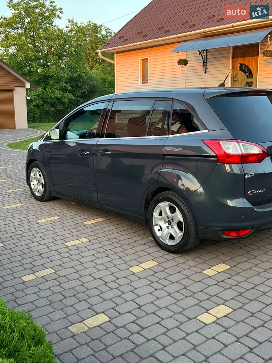 2011 Ford C-MAX - мініатюра 4