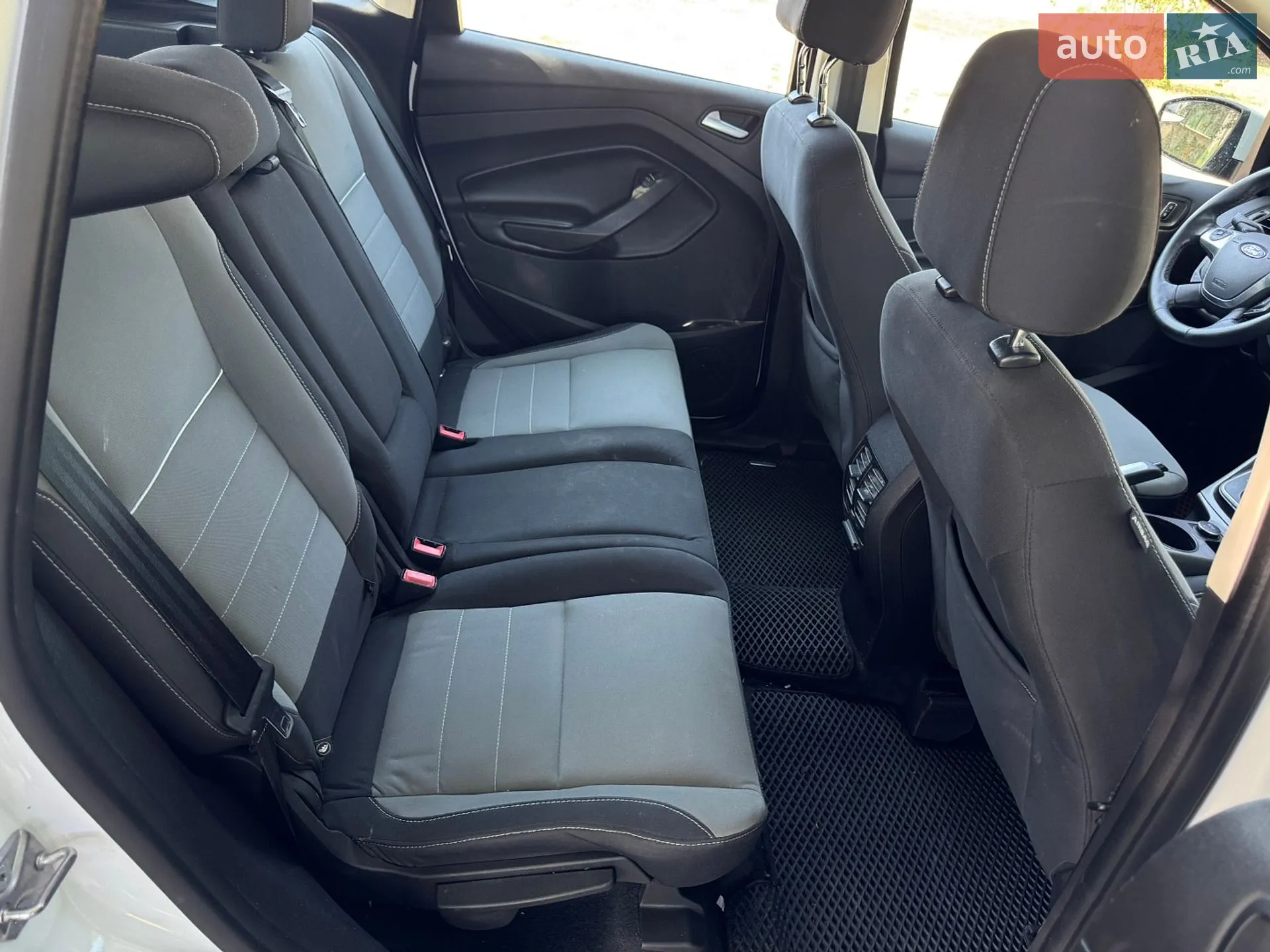 2015 Ford C-MAX - мініатюра 24