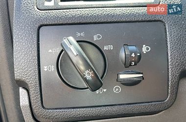 Мінівен Ford C-Max 2010 в Києві фото 17 Мінівен Ford C-Max 2010 в Києві