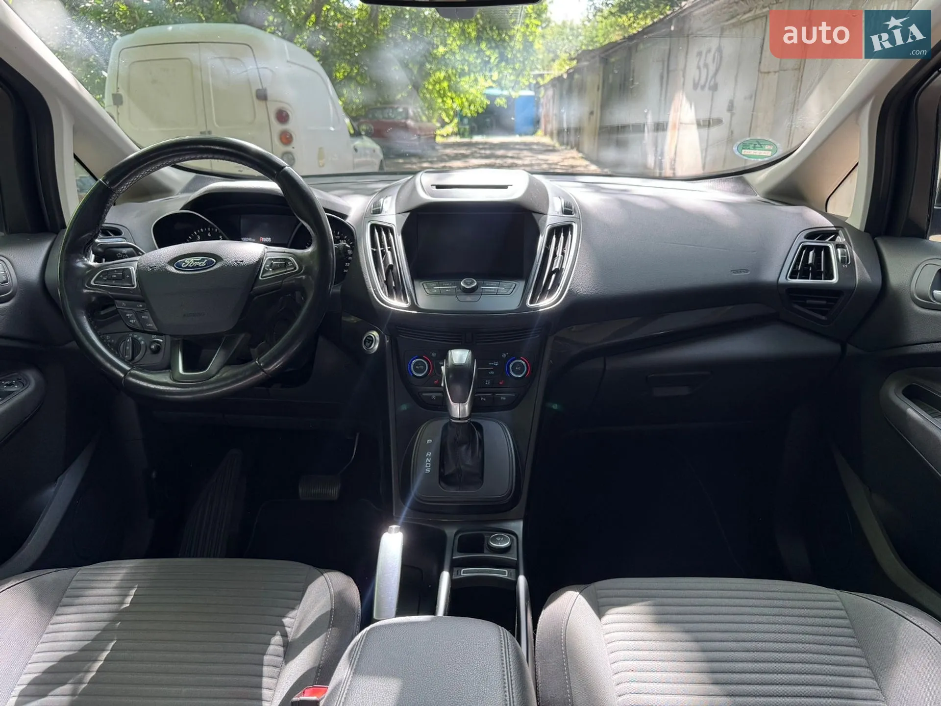2016 Ford C-MAX - мініатюра 29