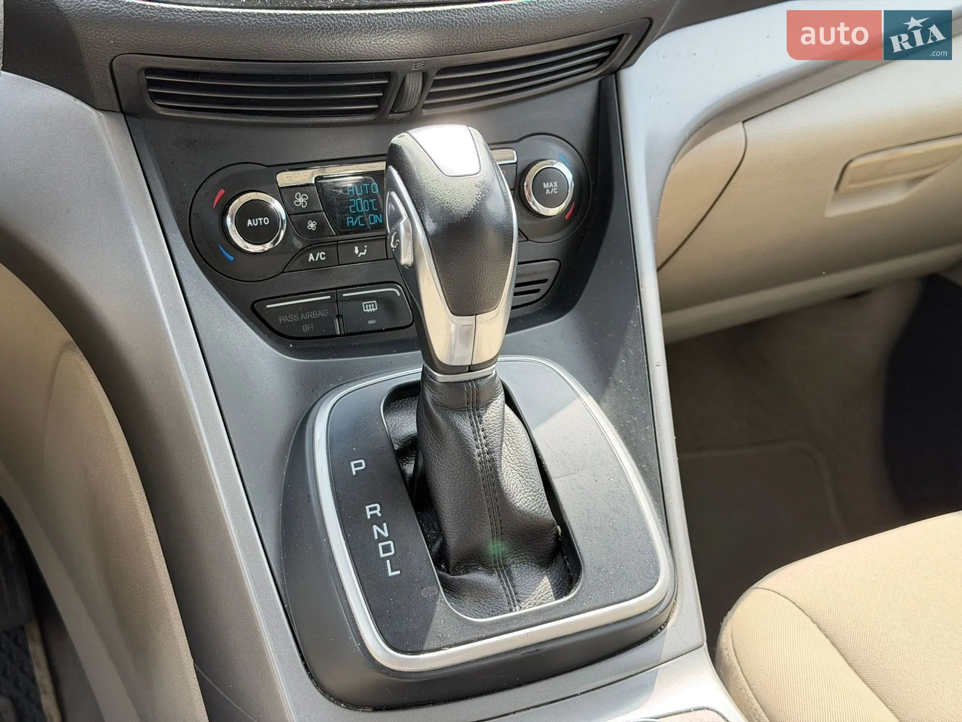 2014 Ford C-MAX - мініатюра 22