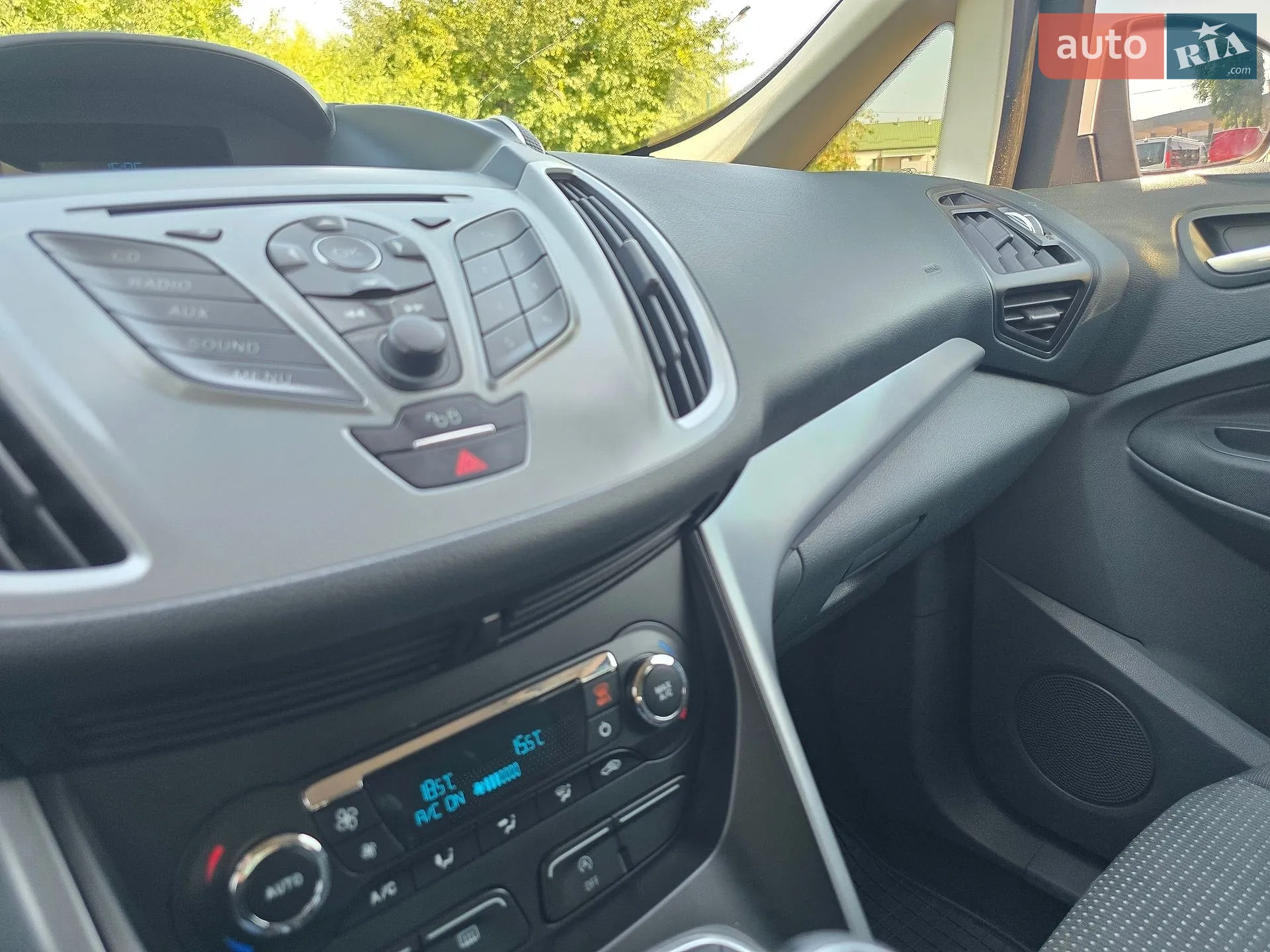 2013 Ford C-MAX - мініатюра 41