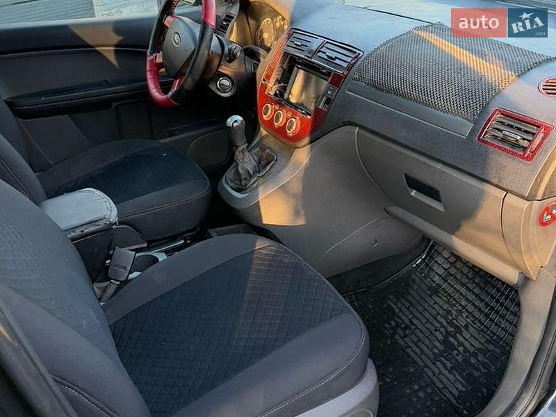 Минивэн Ford C-Max 2006 в Переяславе