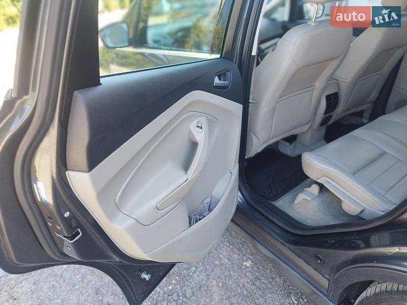 Мінівен Ford C-Max 2016 в Львові