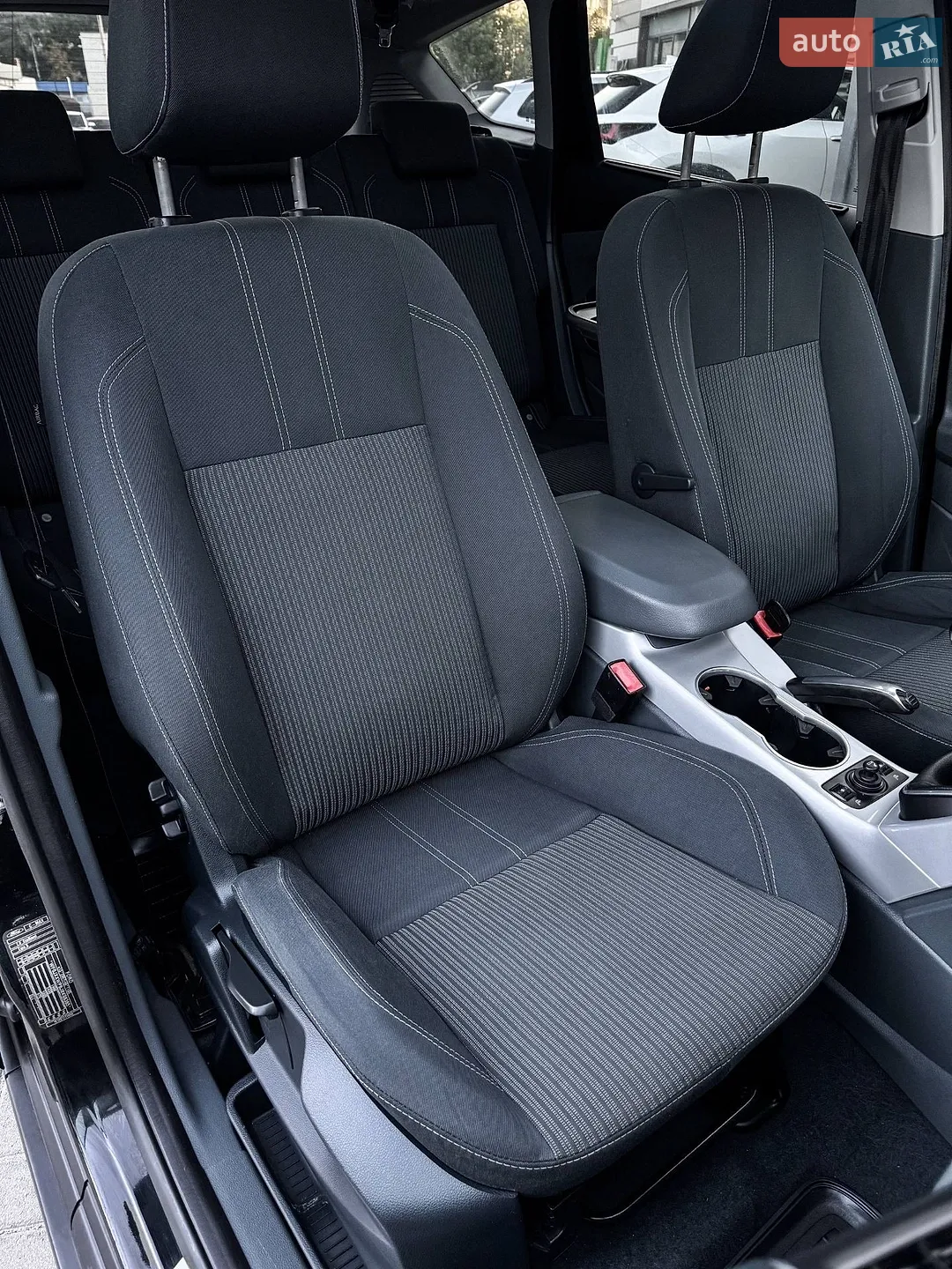 2012 Ford C-MAX - мініатюра 39