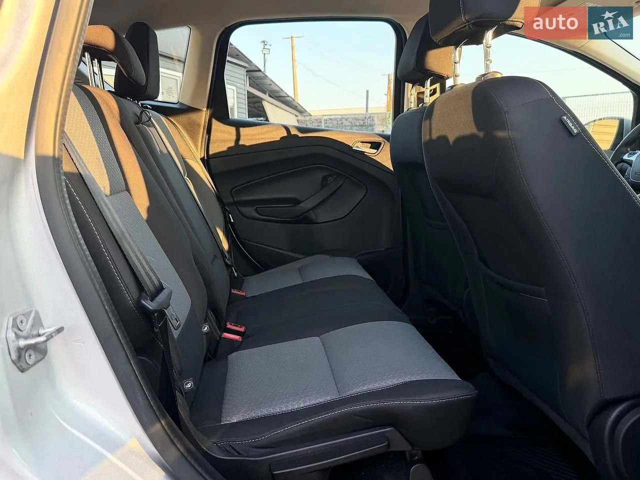 2017 Ford C-MAX - мініатюра 29