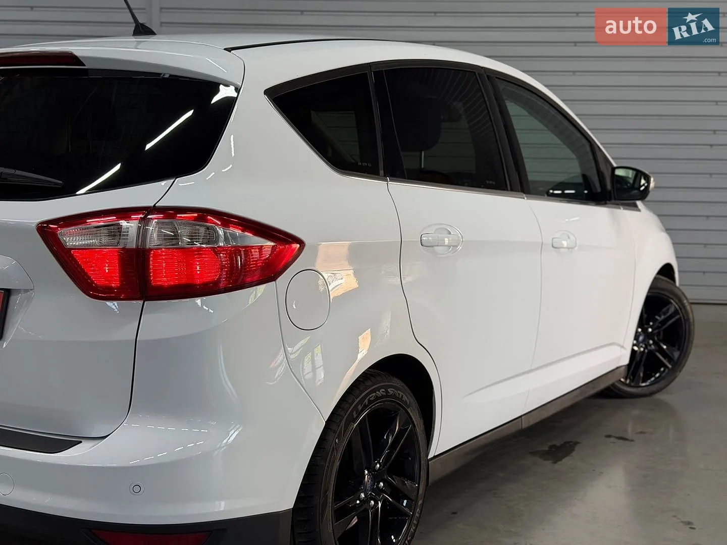 2015 Ford C-MAX - мініатюра 41
