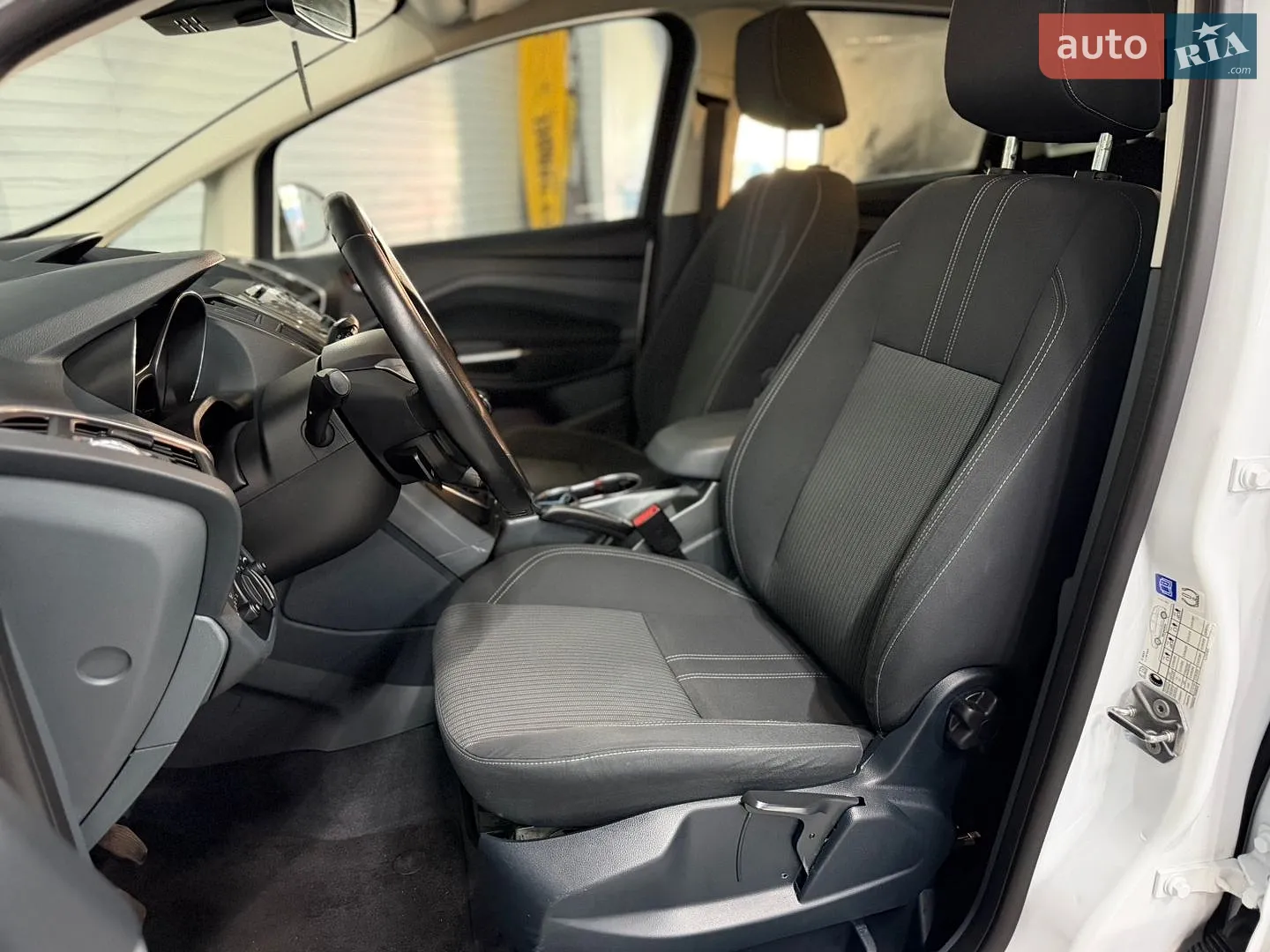 2015 Ford C-MAX - мініатюра 57