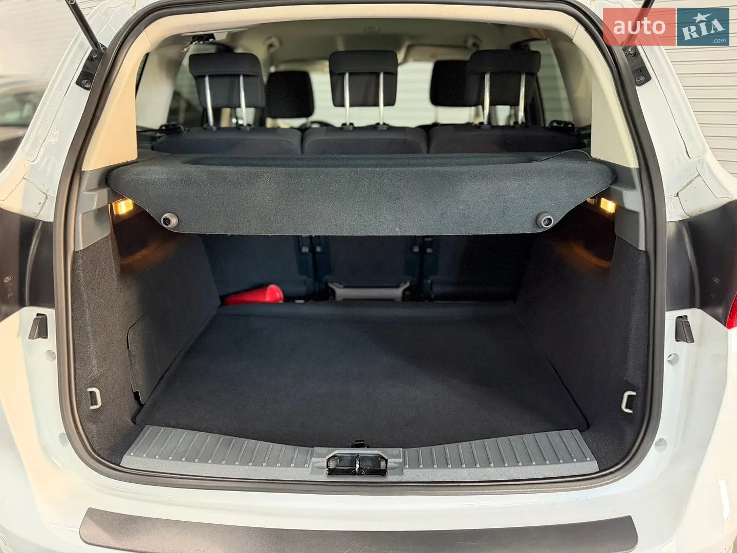 2015 Ford C-MAX - мініатюра 53