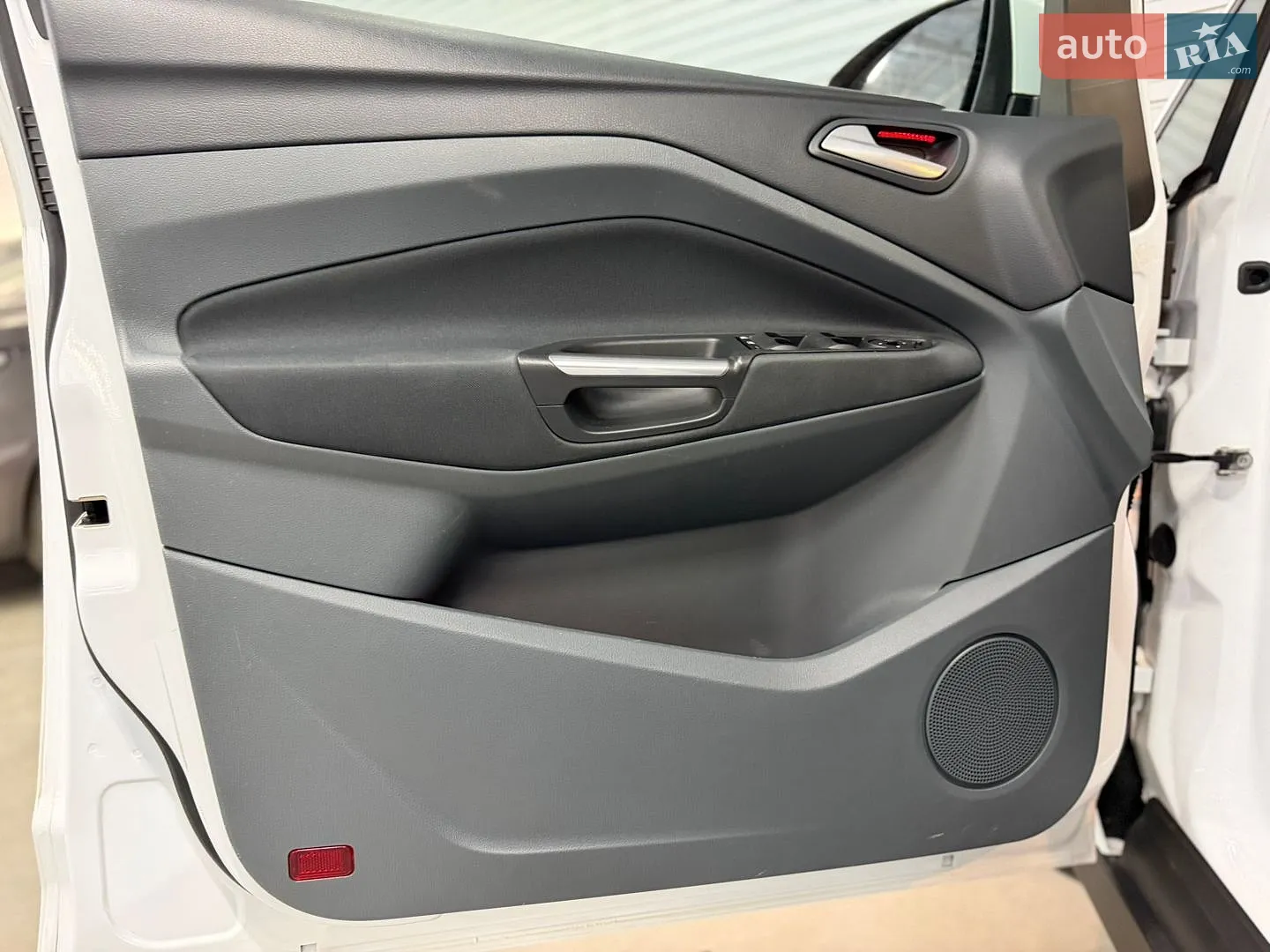 2015 Ford C-MAX - мініатюра 55