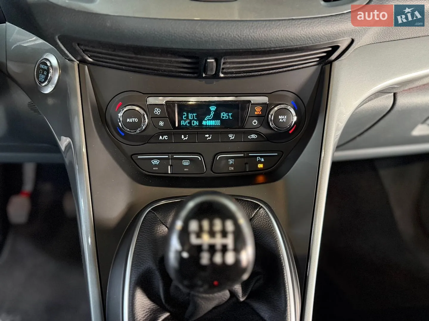 2015 Ford C-MAX - мініатюра 70