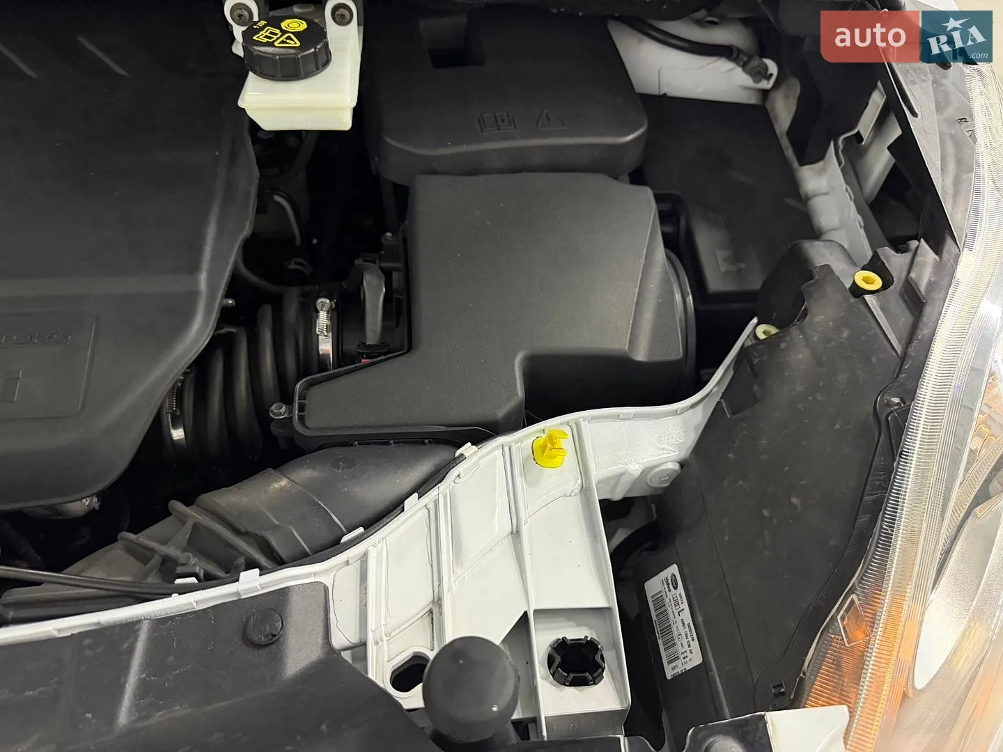 2015 Ford C-MAX - мініатюра 79