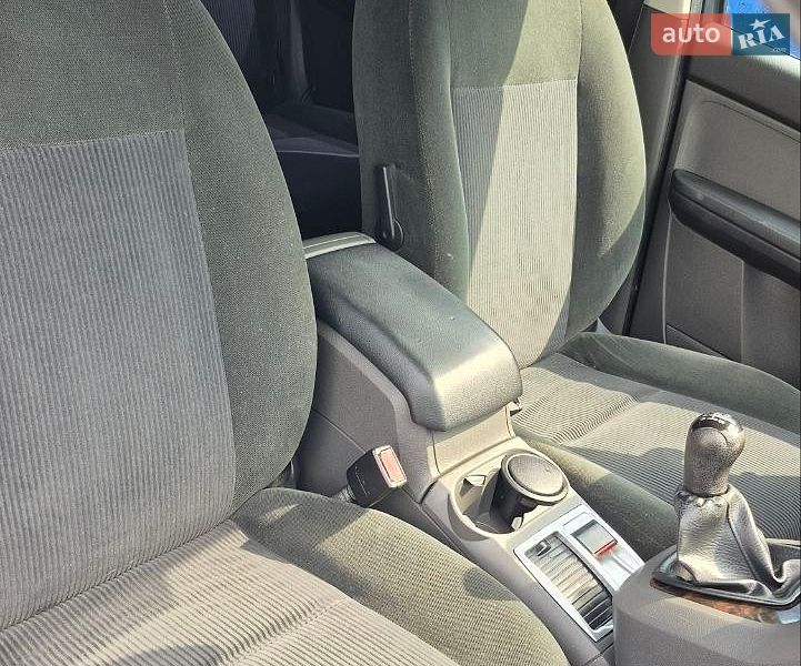 Мінівен Ford C-Max 2004 в Дніпрі