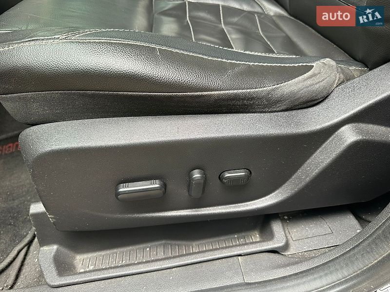 Минивэн Ford C-Max 2014 в Харькове