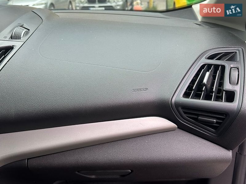 Минивэн Ford C-Max 2014 в Харькове