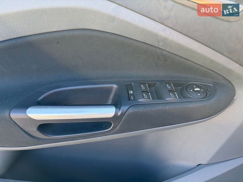 Минивэн Ford C-Max 2011 в Харькове