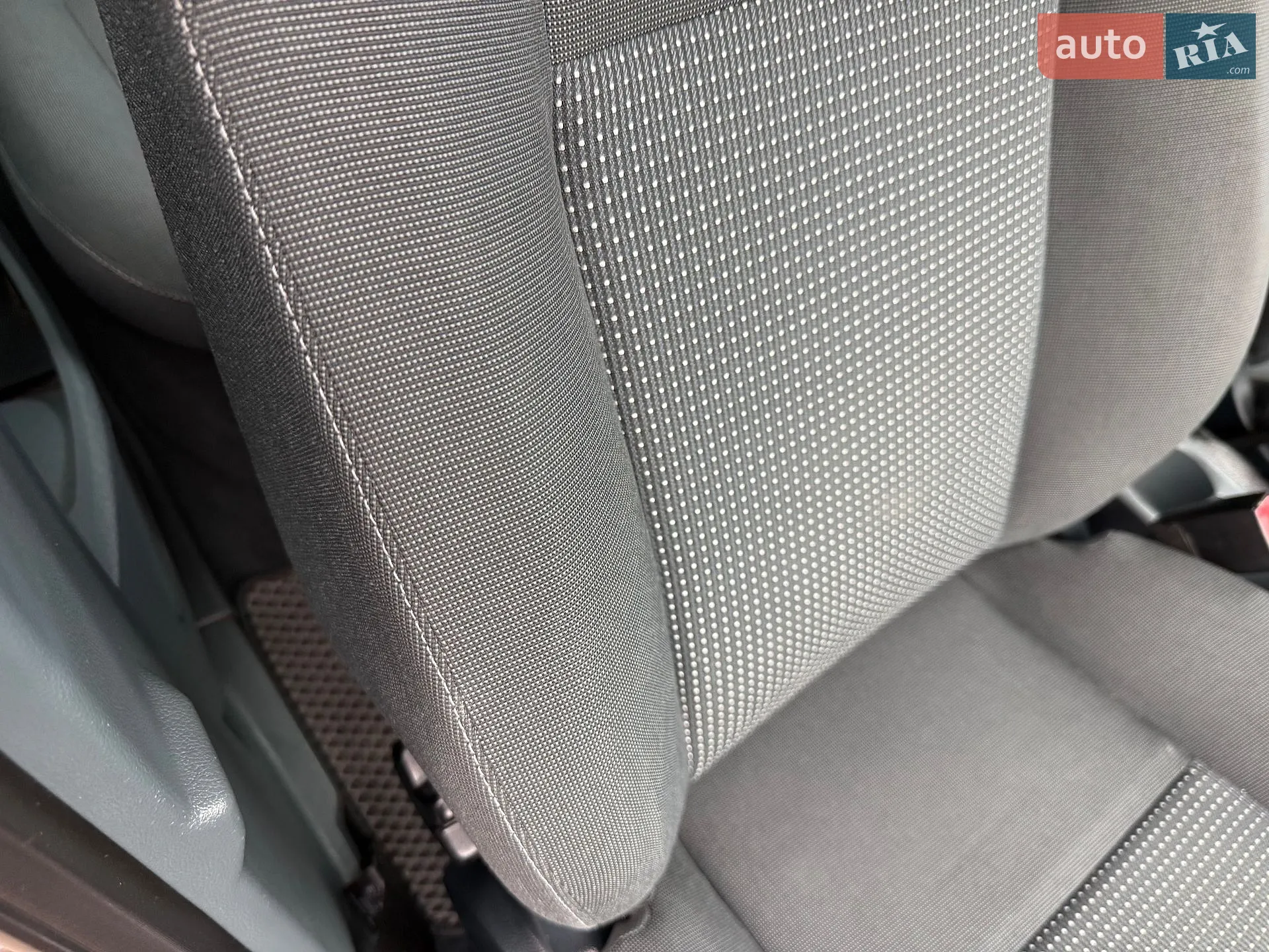 2012 Ford C-MAX - мініатюра 37
