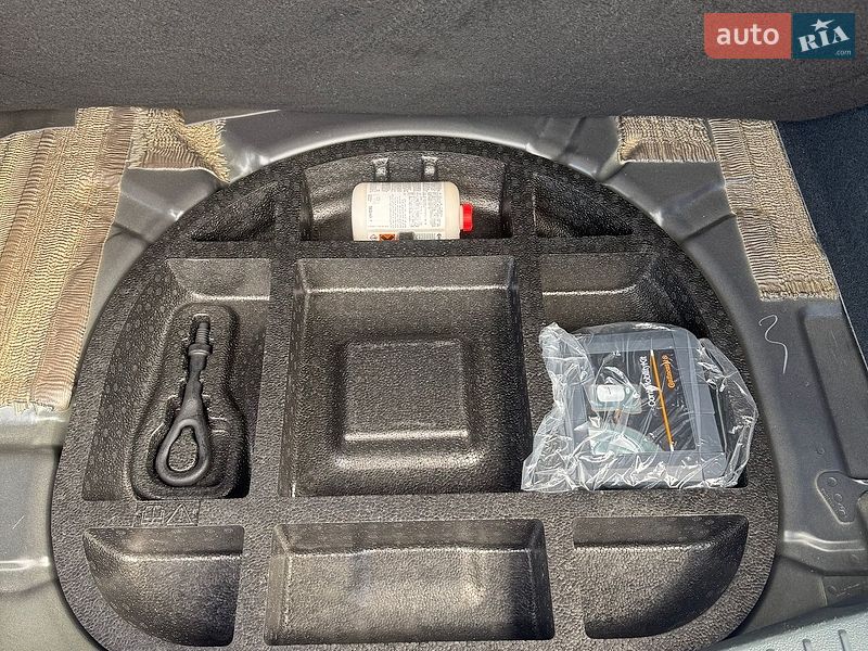 Мінівен Ford C-Max 2011 в Луцьку