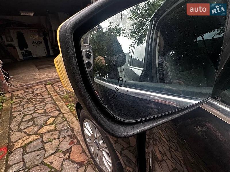 Минивэн Ford C-Max 2011 в Звягеле