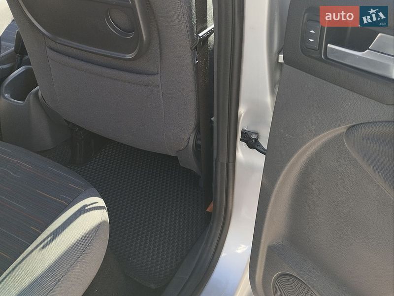 Мінівен Ford C-Max 2007 в Вінниці фото 19 Мінівен Ford C-Max 2007 в Вінниці